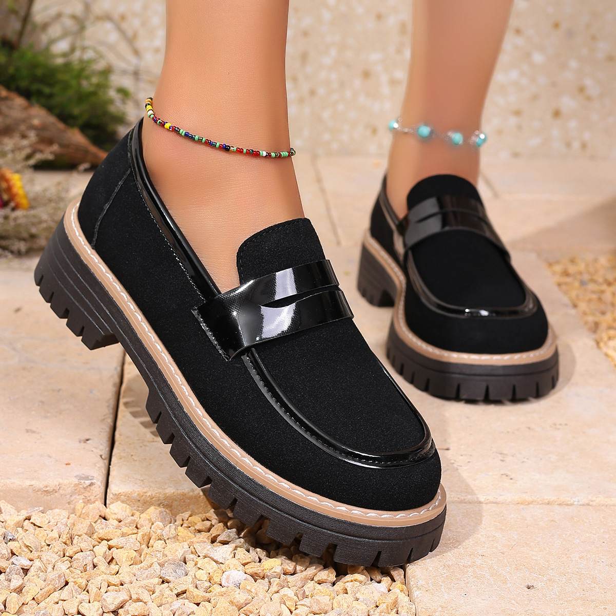 British wind small leather shoes female spring and autumn 2025 new fashion all kinds of retro match color casual thick heel platform single shoes