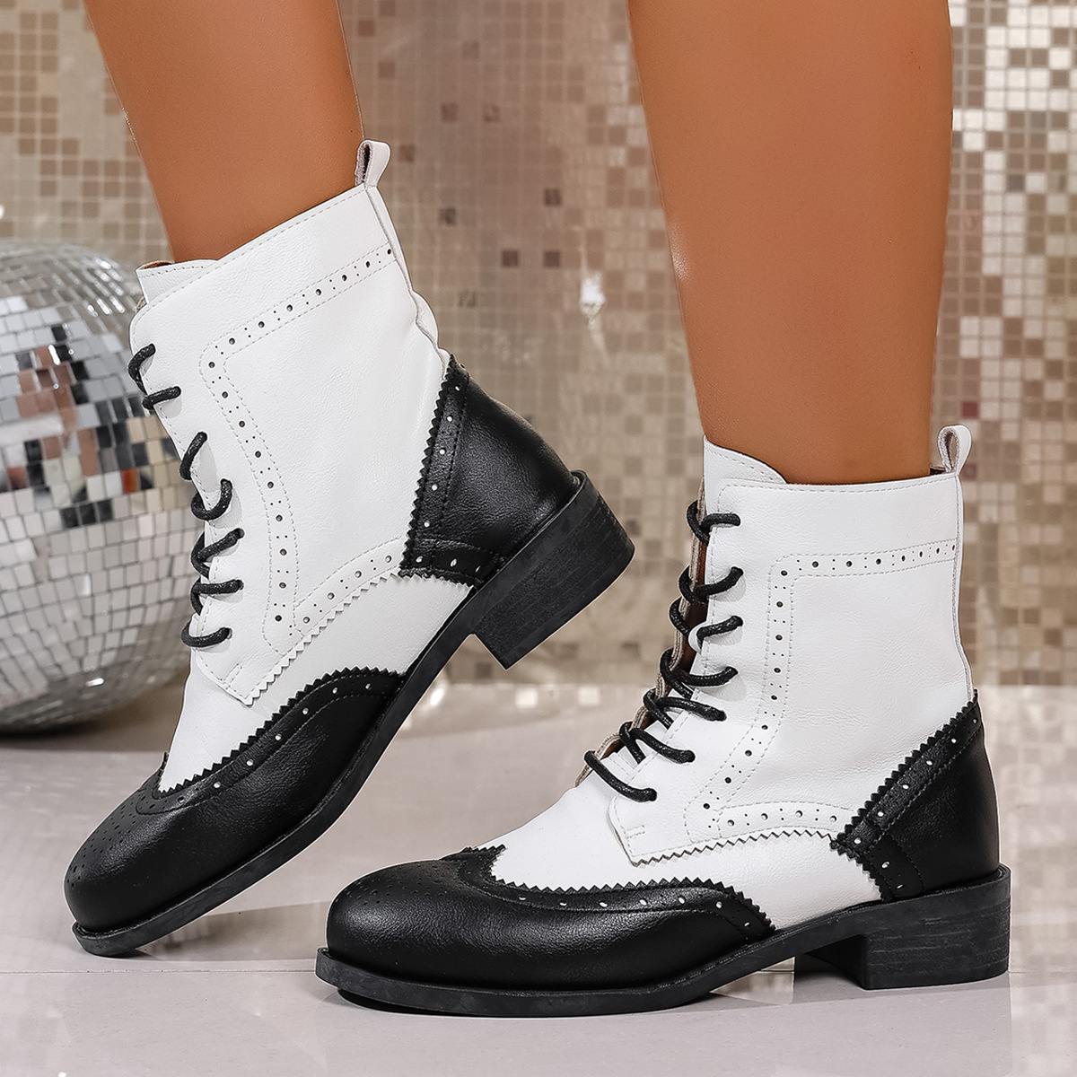 2025 Summer New Style Square Toe Irregular Heel Sandals Women's Plus Size Elegant Cross-Border High Heelswhite