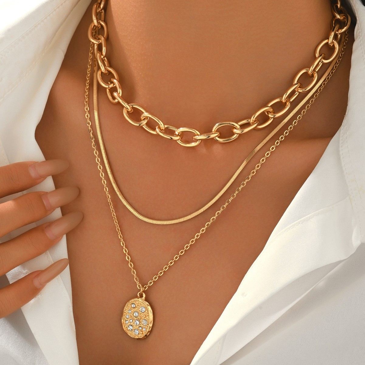 3Pcs Gold Plated Layered Necklace Set with Chunky Chain, Snake Chain & Rhinestone Pendant, Adjustable Stackable Necklaces for Women
