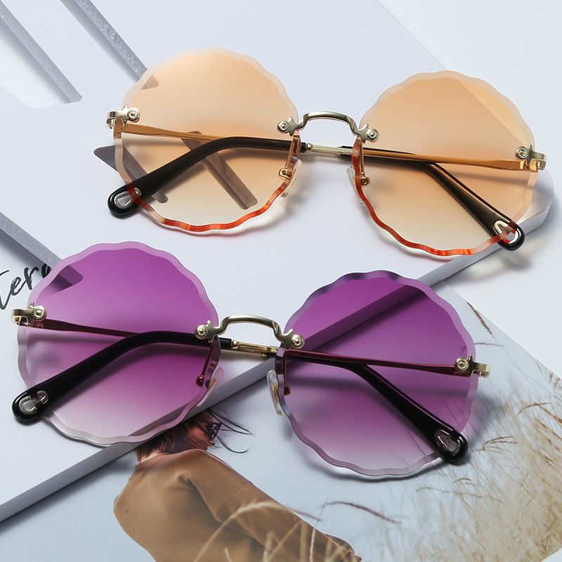 2026 New Korean Style Sunglasses, Vintage Round Diamond Cut Lens Eyewear, UV400 Anti-UV Protection Glasses, Fashion Personality Street Shooting Trendy Sunglasses for Women Men Outdoor