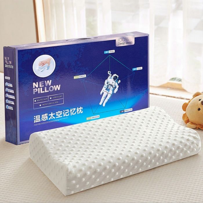 Slow Rebound Memory Foam Neck Support Pillow, White Bubble‑Style Memory Pillow Core, Comfortable Sleeping Cushion Suitable for Household Daily Rest and Holiday Gift Giving