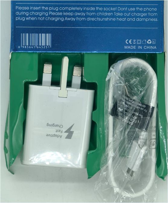 SAMSUNG QUICK POWER CHARGER WITH ANDROID CORD