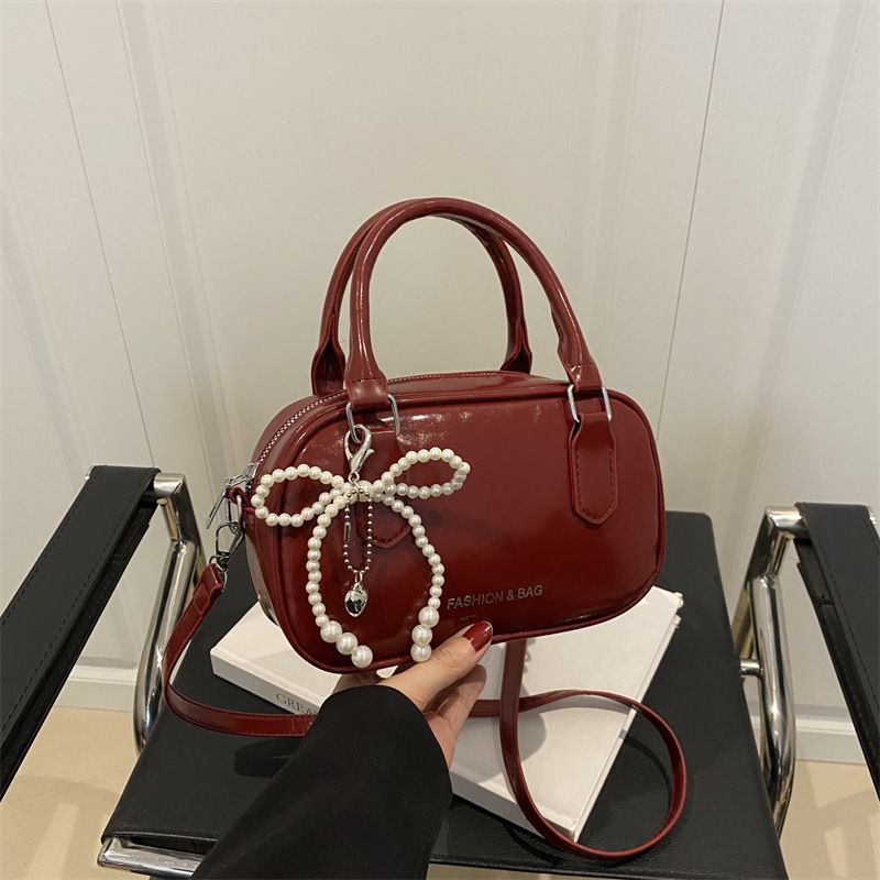 Fashion Simple Handheld Small Square Bag for Women, New Pearl Bow Shoulder Bag, Trendy Crossbody Bag
