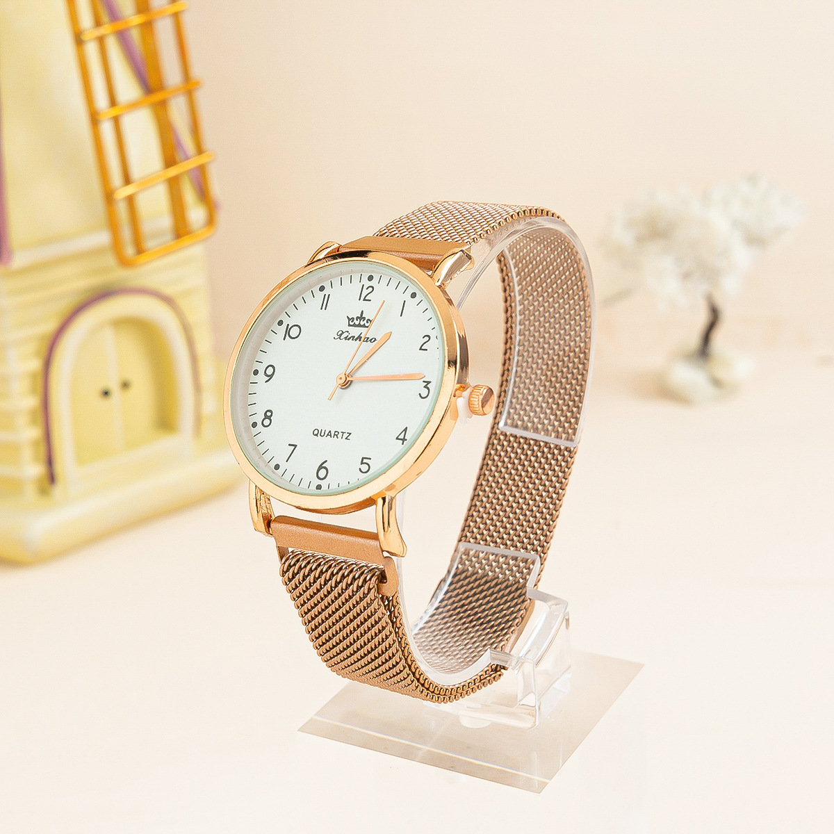 New popular fashion magnet strap watch, minimalist women's quartz watch