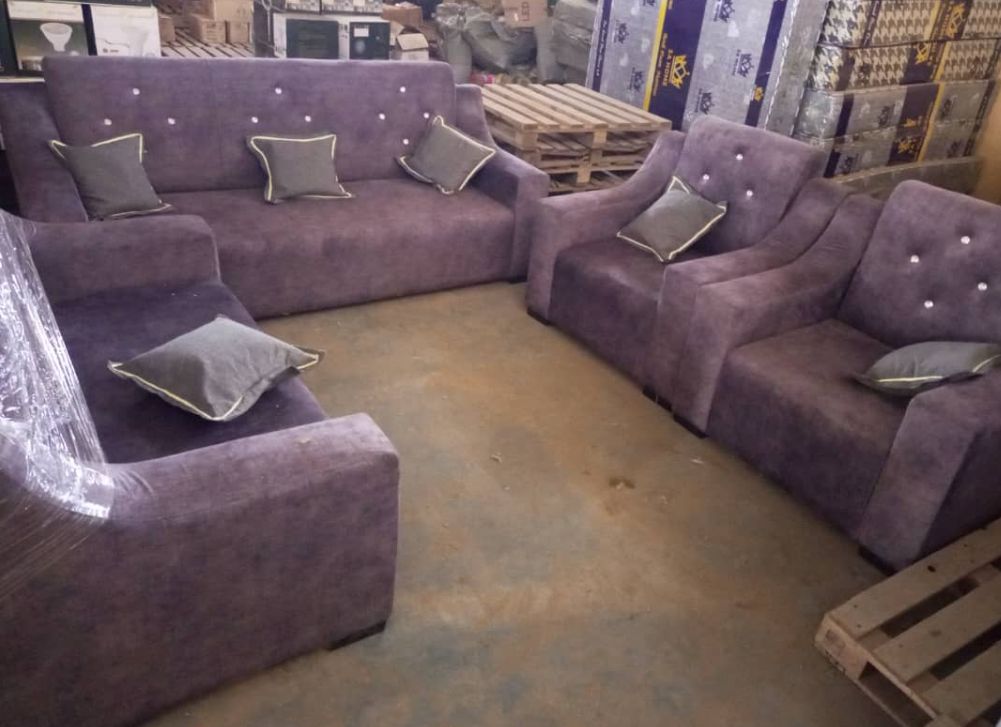 7 Seater Modern Design Hotel Reception Furniture Living Room Purple Tufted Sofa Assembled Velvet Chesterfield sofa 7 seater With Centre Table