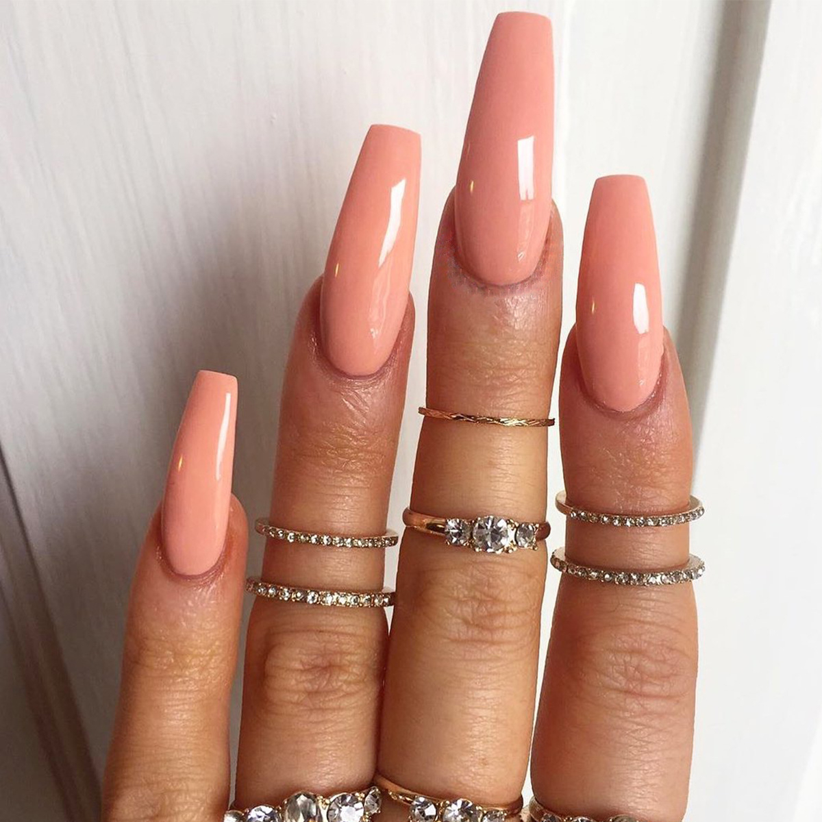 JP860 24 Pcs Glossy Press on Nails, Super Long Coffin Fake Nails, Full Cover Artificial False Nails for Women and Girls