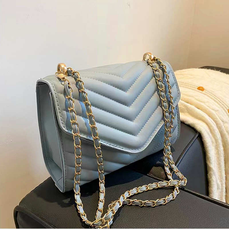 2022 fashionable handbag women's Messenger Bag NEW Embroidered thread small square bag