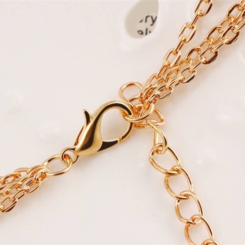 Fashion crystal sequin necklace temperament trend multi-layer metal pendant clavicle chain jewelry