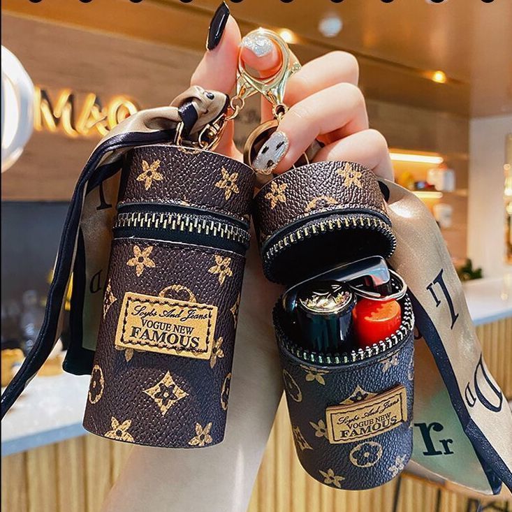 Vintage Mini Bucket Lipstick Bag Keychain Pendant Simple Portable Coin Purse Earphone Storage Mini Sling Bag Cute Women Daily Accessories
