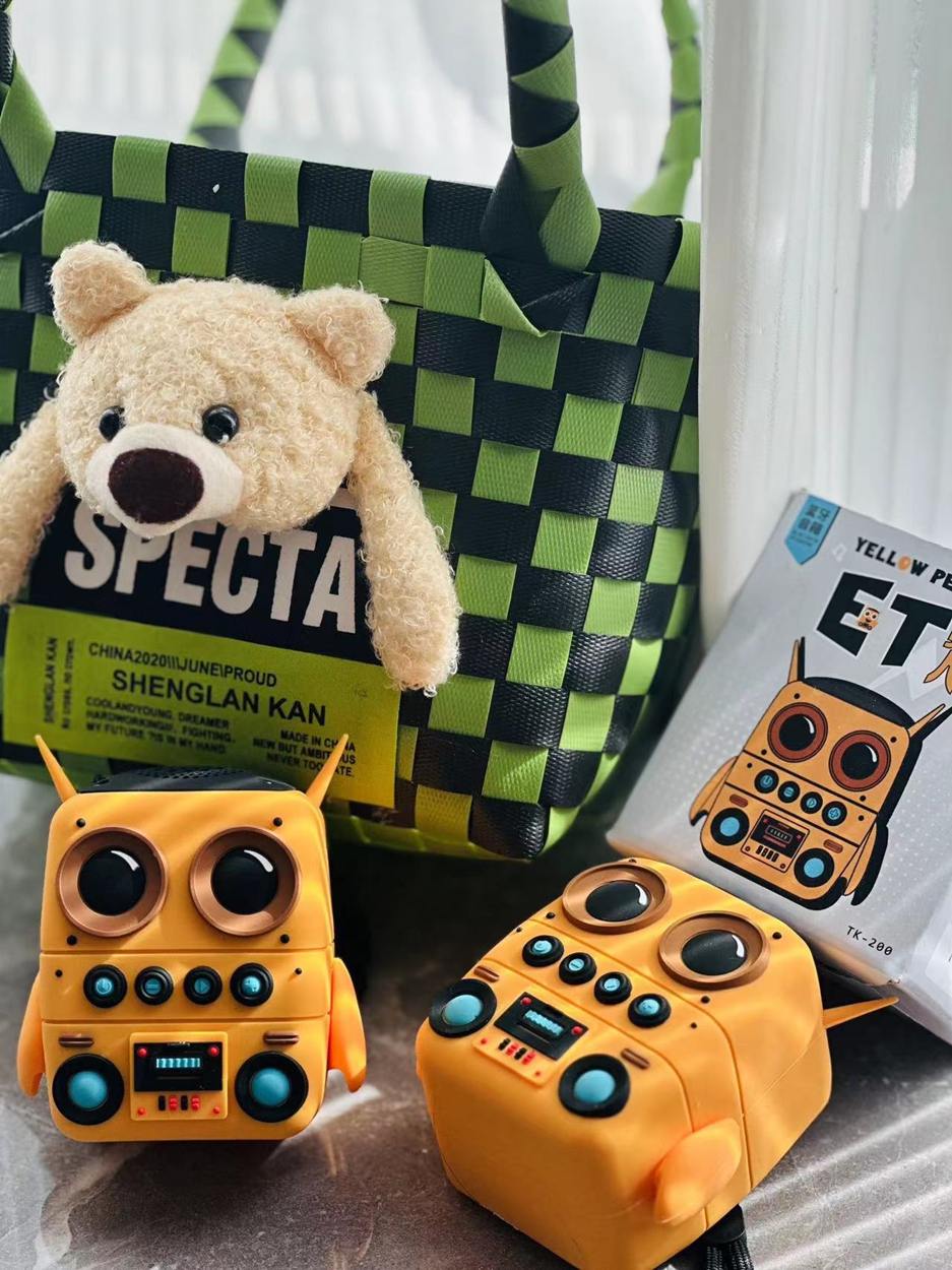 New cartoon owl outdoor waterproof convenient speaker series Bluetooth speaker souvenir gift speaker