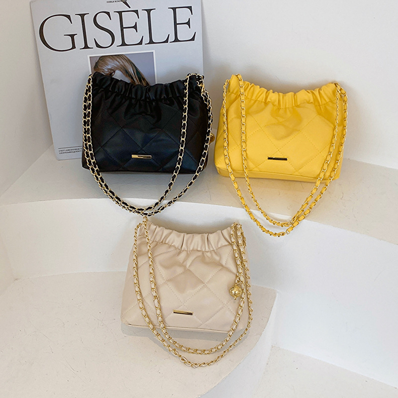 369-37029 New Pleated Design Leather Chain Shoulder Bag Drawstring Crossbody Bag
