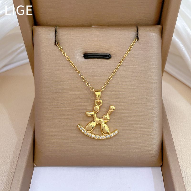 Cute Rocking Horse‑Style Dog Pendant Necklace for Women, Stainless Steel Adjustable Chain, Gold‑Plated Micro‑Paved Zircon Lovely Charm Clavicle Chain, Light‑Luxury Fashion Jewelry Gift for Daily Dating Party Banquet Wear