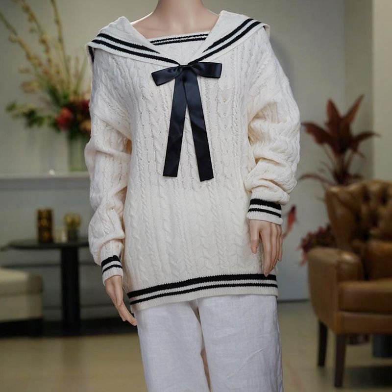 Wool knit Sweater Round Neck Women's Sweater