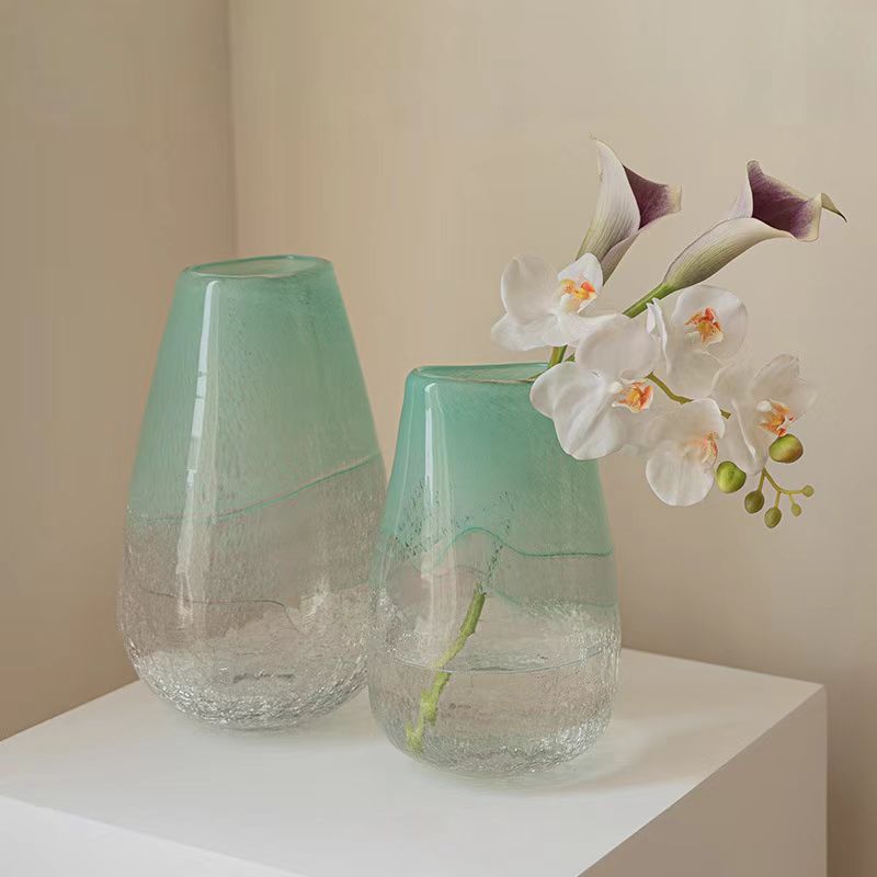 Mid ancient style handmade color blocked glass vase, living room dining table hydroponic retro vase, simple and luxurious decorative piece