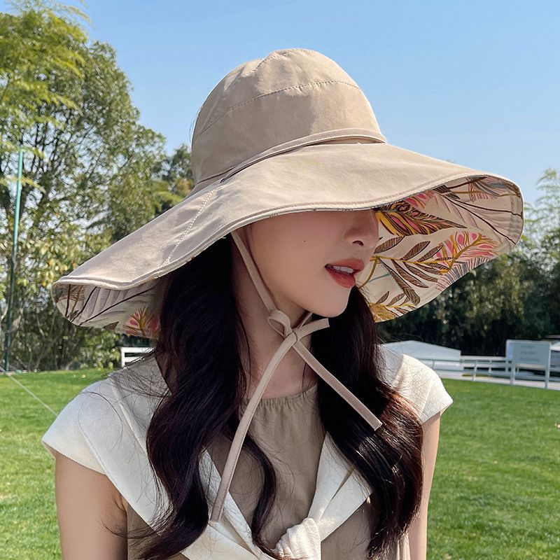 Summer Reversible Sun Hat with 15cm Large Brim, UPF UV Protection Beach Hat, Foldable Breathable Bucket Hat with Chin Strap, for Women Outdoor Travel Hiking Camping, Floral Print Double-Sided Wear Sun Protection Hat
