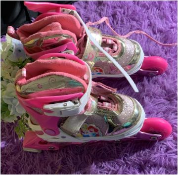 Adjustable Roller Skates

