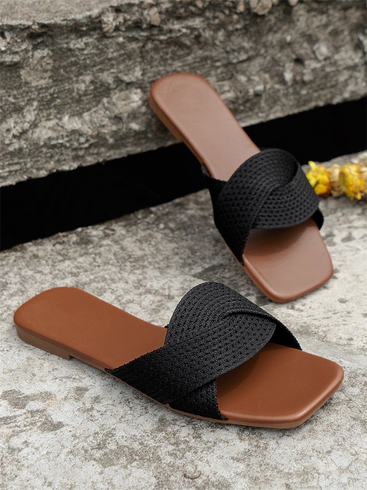 2025 Summer New Cross-Strap Square Toe Flip Flops Women's Large Size Fabric Flat Beach Sandals