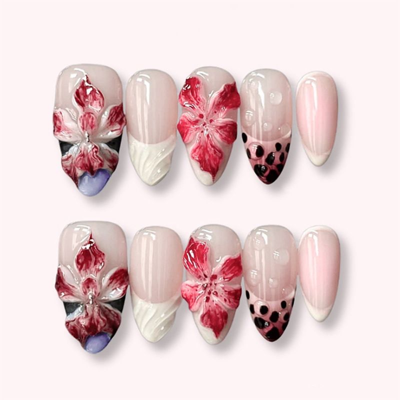 30Pcs Trendy Leopard Print Press On Nails 3D Stereo Almond Long Nails Reusable Removable False Nails Glossy Full Cover Nail Art Accessories For Women