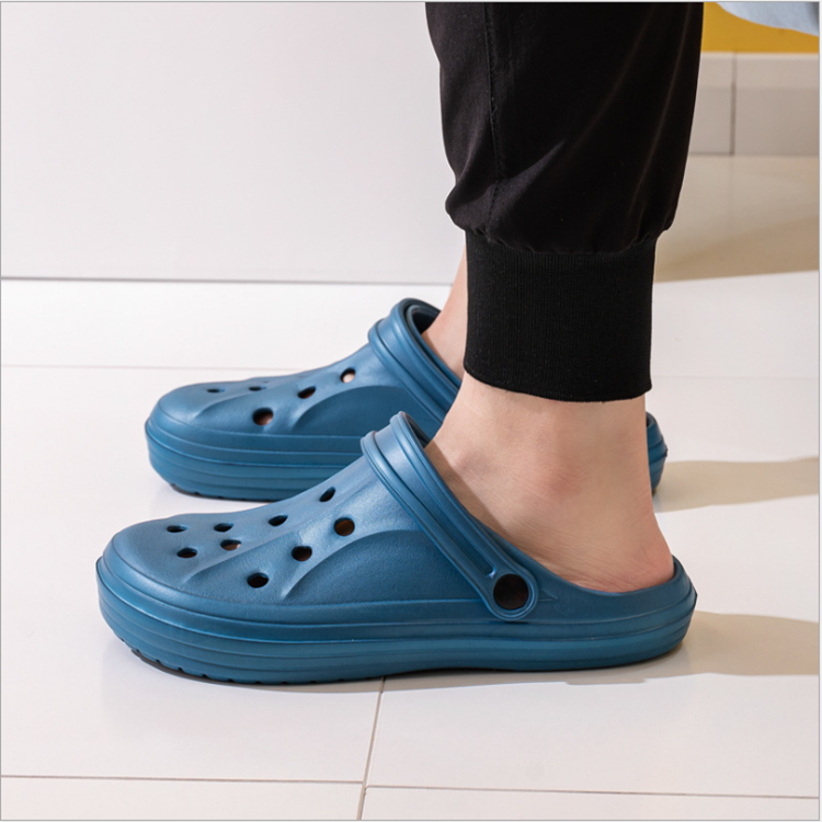 New men's fashionable outdoor Dongdong sandals light, breathable and comfortable home slippers non slip and wear-resistant beach sandals