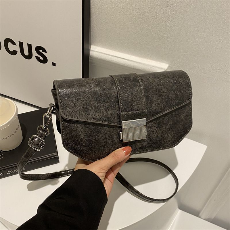 JL8410 Female Pure Color Underarm Bags Pu Leather Shoulder Bags Fashion Small Saddle Girls' Handbag