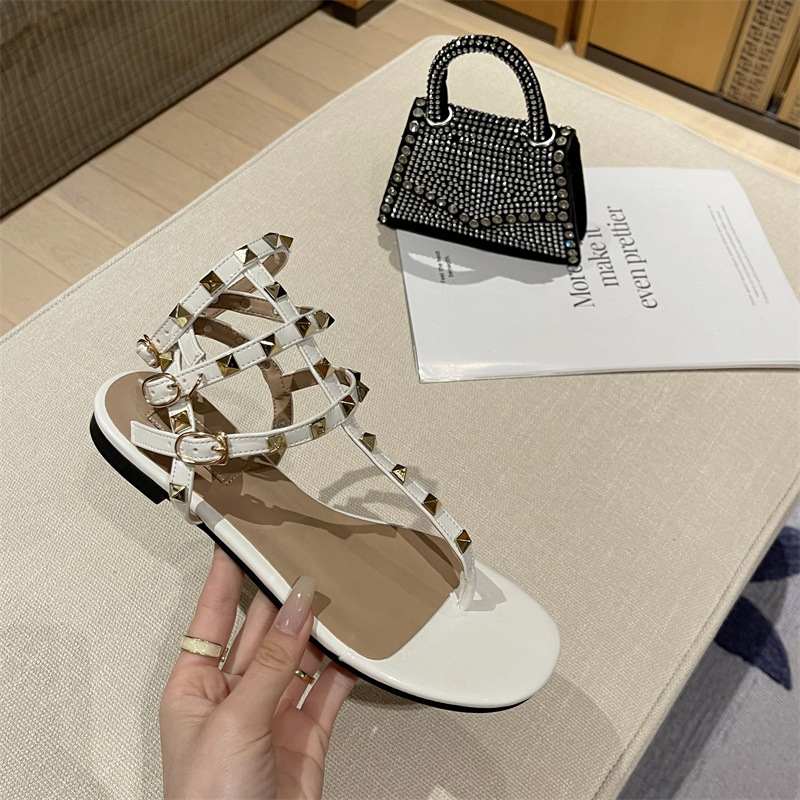 Women and Girls Square Nail One Line Buckle Strap Roman Flat Sandals Chuck Casual Kids Beach Shoes