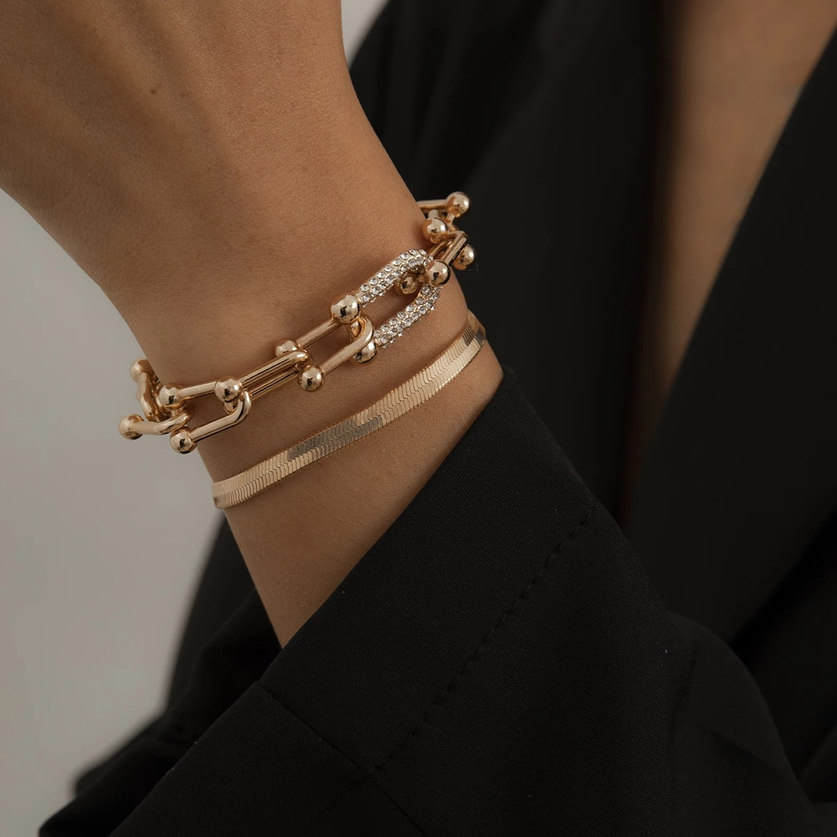 NEWSAGE217 Women's Fashion Flat Gold Bracelet U-Shaped Square Buckle Rhinestone Bracelet