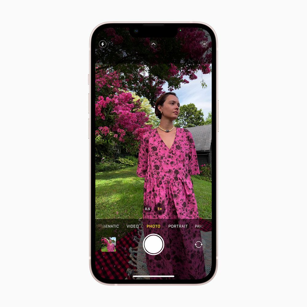 Apple iPhone 13 (Unlocked, 128GB)  6.1” Super Retina XDR, A15 Bionic Chip, 5G Enabled Refurbishment GSM Phone【Lowest Price Online】
﻿