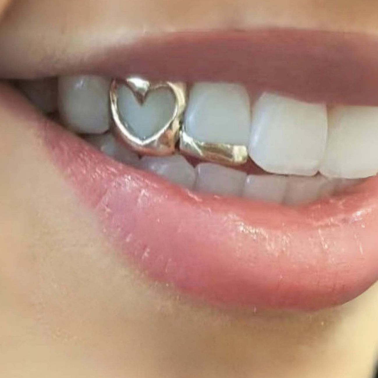 Hollow Love-shaped and Horizontal-line Double-style Tooth Grillz hip-hop teeth grillz