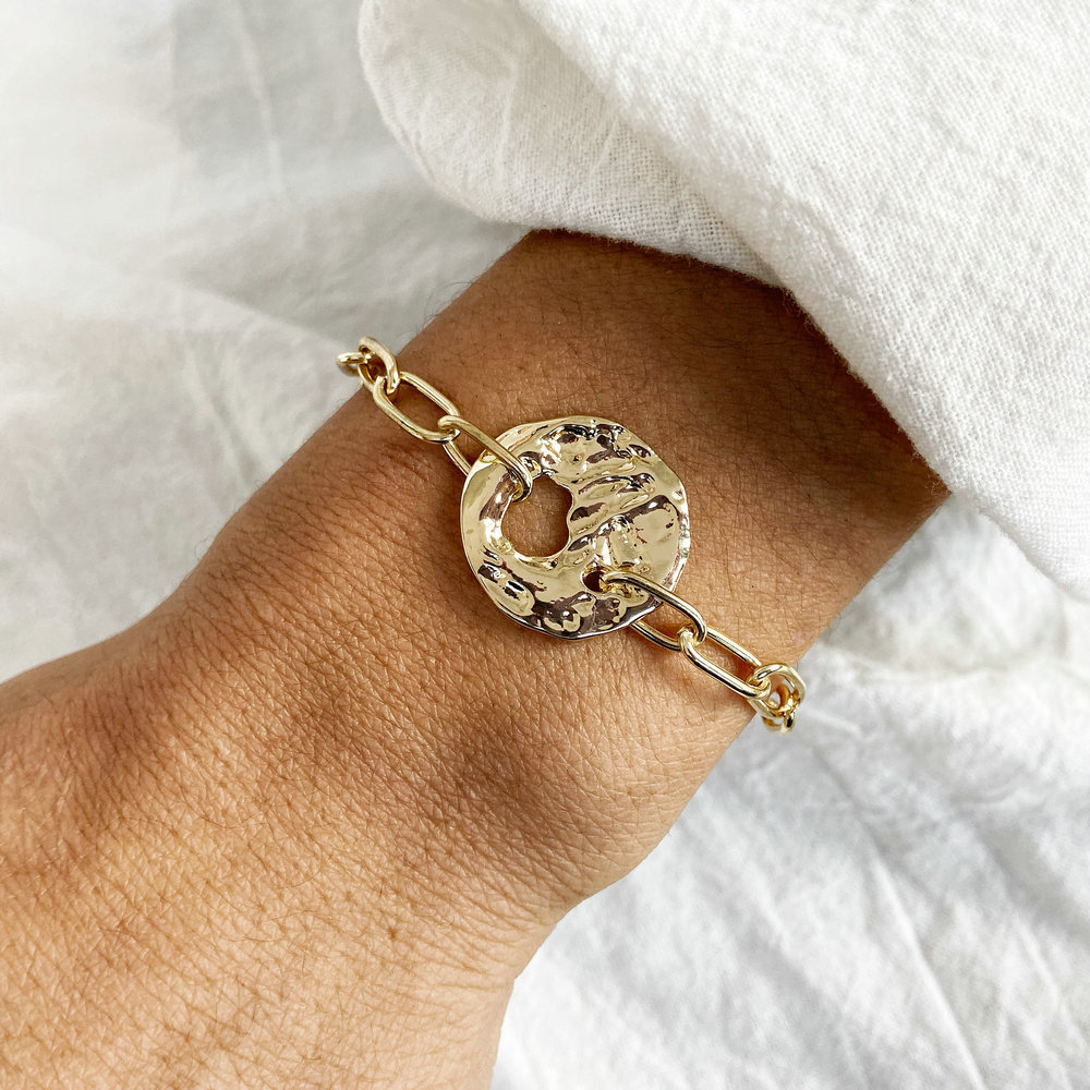 A04-01-18 Vintage Baroque Pearl Bracelet For Women Fashion Asymmetric Chain Bangles Bracelets Charm Beads Bracelet Jewelry Gift