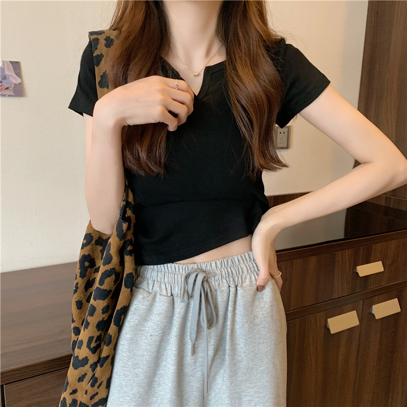 165 Women's Design Sense Slim Casual T-shirt Short Sleeves