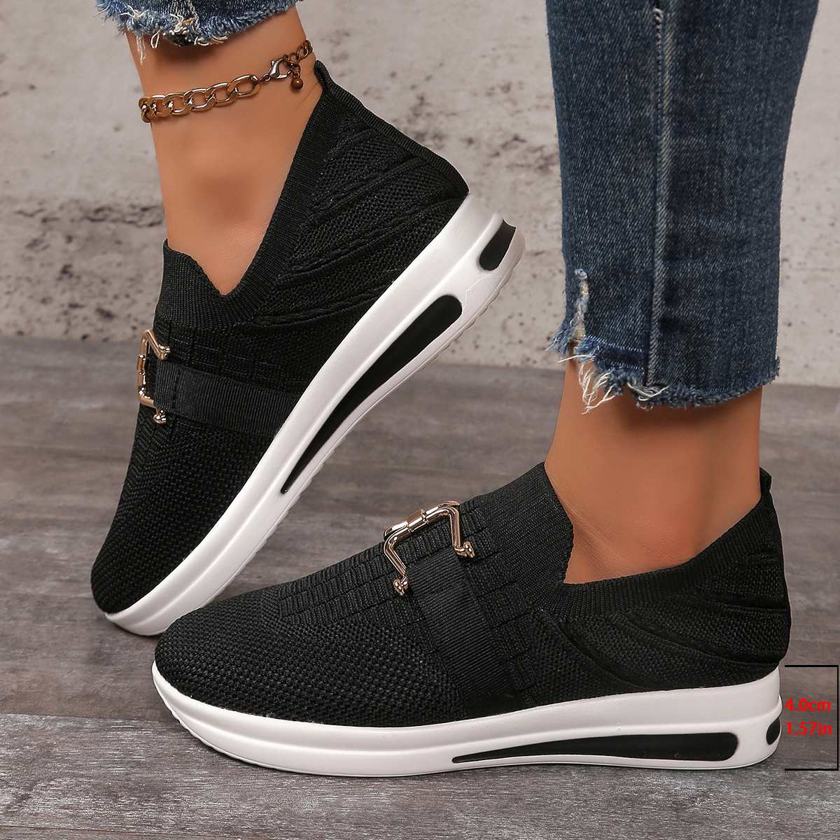 Thick soled soft soled single shoes women's slip-on knitted breathable loafers women's board shoes 24100706