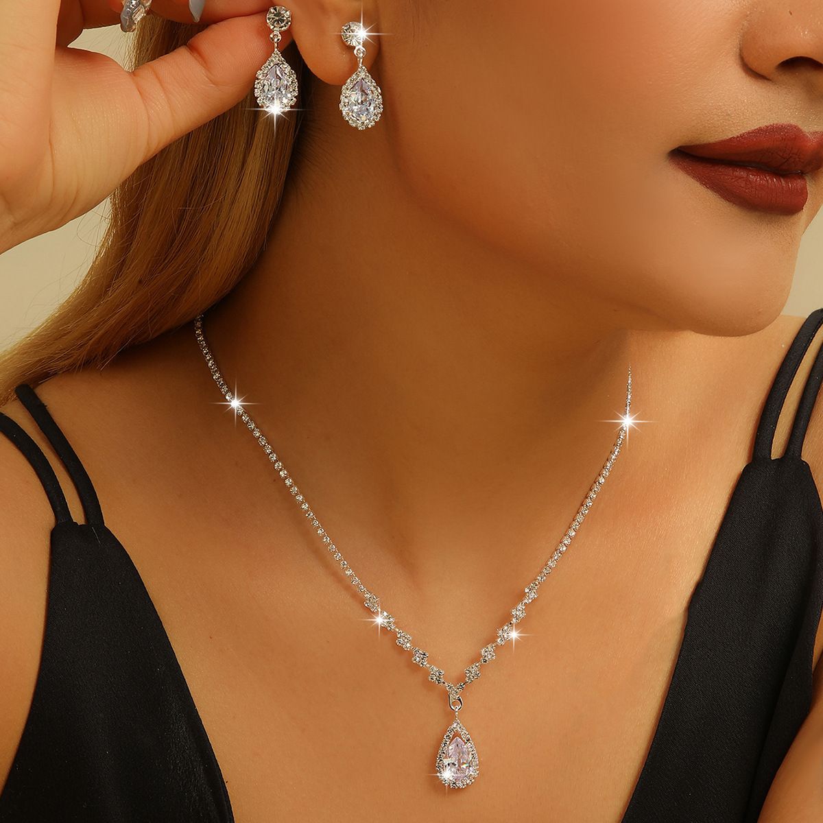 Dainty Teardrop Zircon Necklace Earrings 2Pcs Jewelry Set, Thin Single Row Rhinestone Chain Adjustable Collar, White Pink Black Blue Multi Color Crystal Pendant Accessories, Bridal Wedding Evening Dinner Prom Banquet Sparkling Formal Jewelry Gift for Women Ladies
