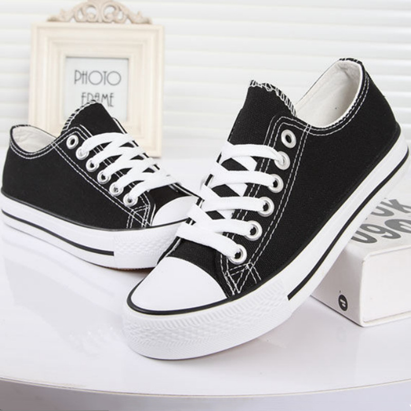 A01 women's canvas low-top sneakers Lace classic casual shoes black and white