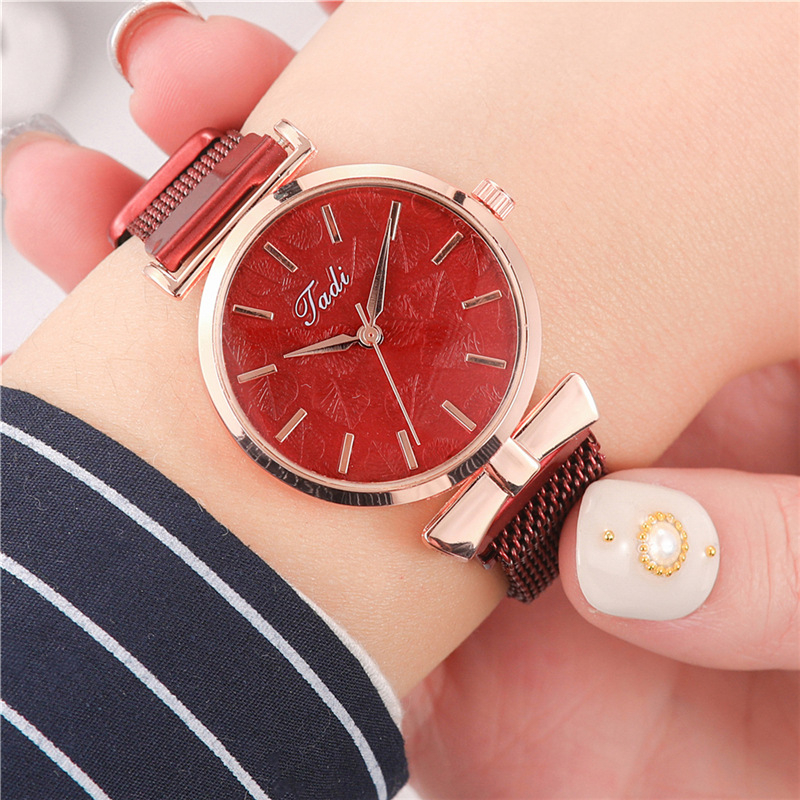 GD1026-3-0508 Watch Alloy Case Classic Leather Strap Quartz Wrist ladies Watch for Women