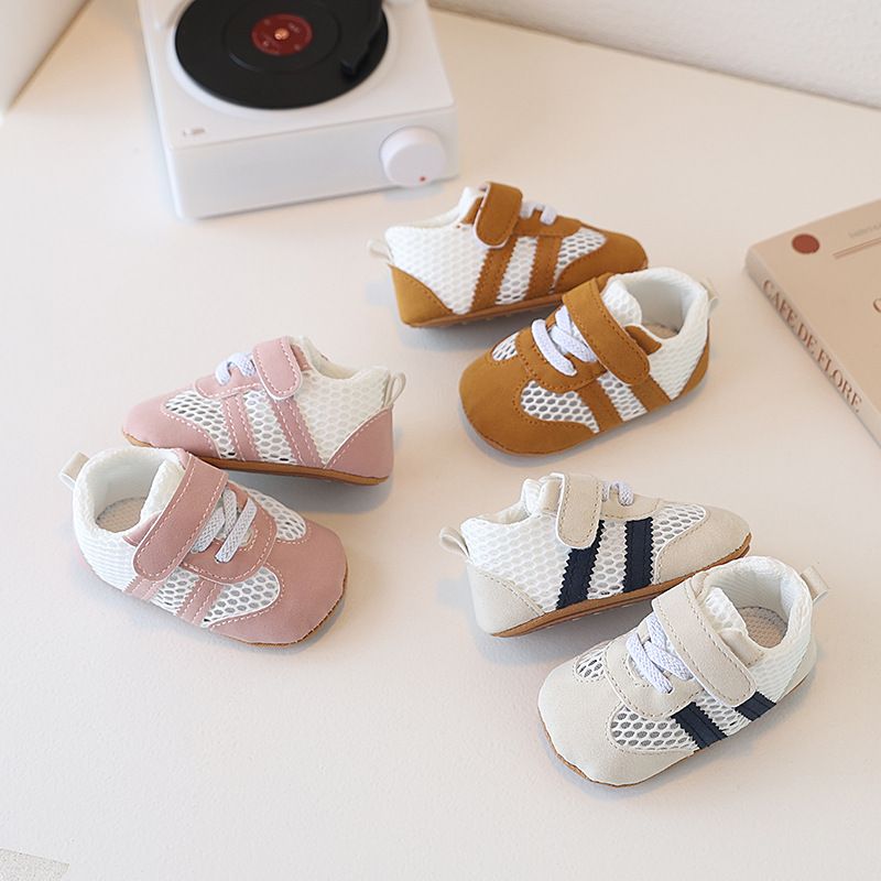 Newborn Infant Pre‑Walker Shoes, Breathable Single Mesh Non‑Slip Soft Sole Crib Shoes, Anti‑Drop Hook‑Loop Casual Sneakers for Baby Boys Girls 0‑1 Year Old Indoor Daily Wear