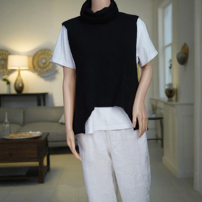 Wool knit Sweater Round Neck Women's Sweater