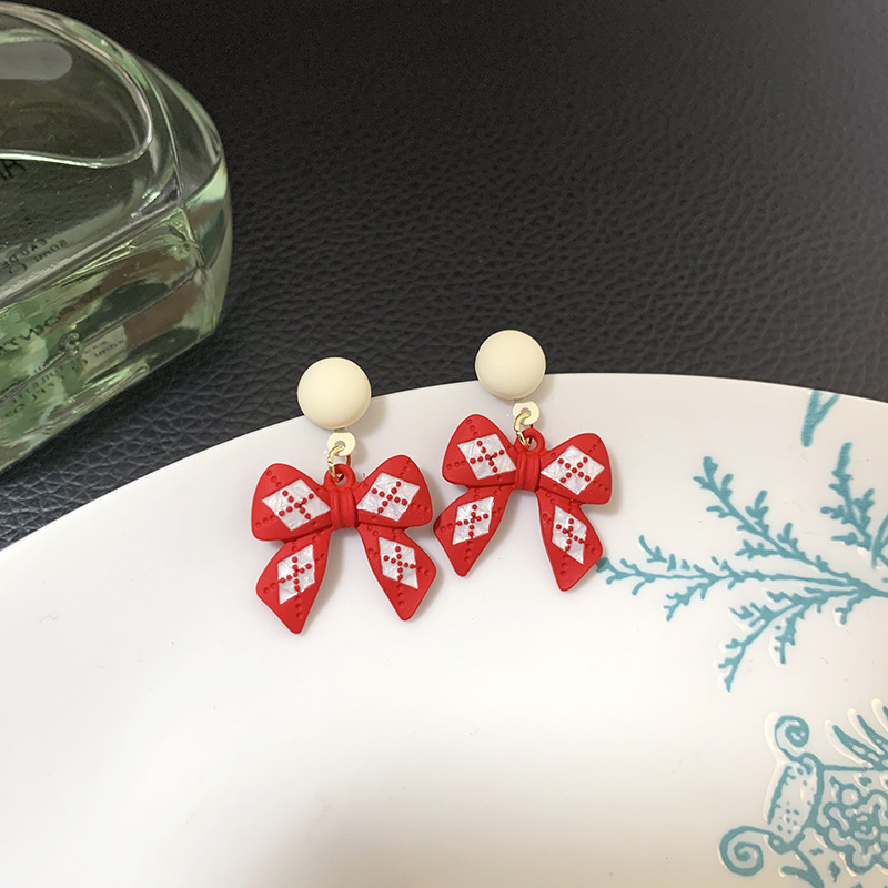 LE848 Cute Bowknot Earrings Butterfly Bead Stud Earrings for Women and Girls