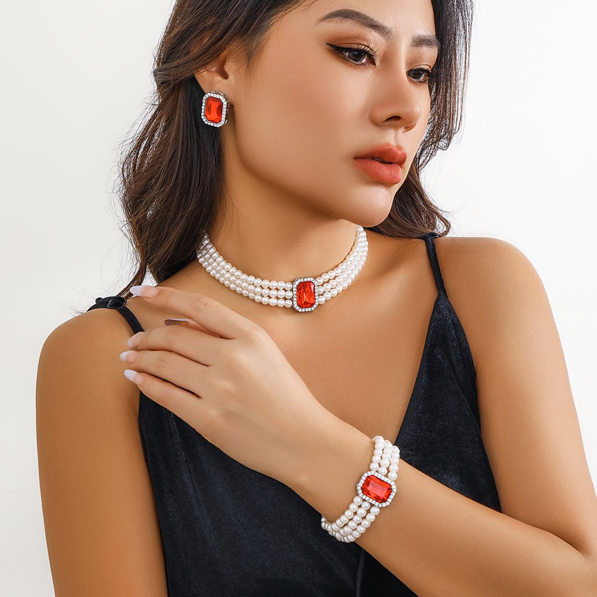Light luxury high-end pearl necklace set, Christmas gift, friend gift