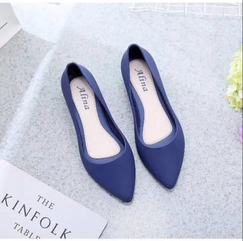 Fashionable non slip work on sale shoes