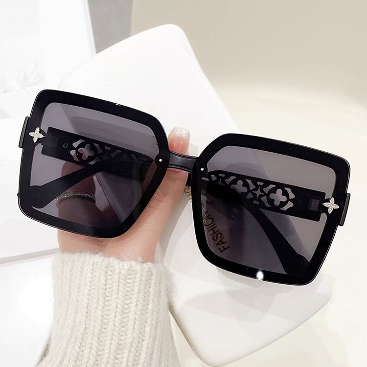 4141 Women's New Fashion Four-Leaf Clover Large Frame Sunglasses UV Blocking Sunglasses