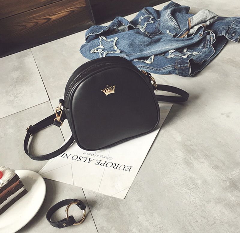 Fashionable Chanel style casual versatile trendy shoulder crossbody bagBlack