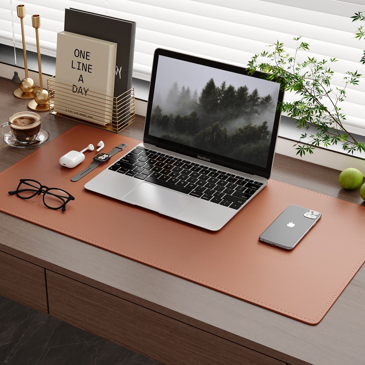 Oversized Stitched Leather Mouse Pad, Waterproof PU Leather Large Desk Mat, Non-Slip Gaming Desktop Pad for Laptop PC Office Home Game Use
