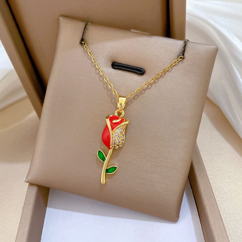 Women Enamel Red Rose Pendant Necklace, Inlaid Sparkling Cubic Zircon with Enamel Green Leaves, Titanium Steel Chain Clavicle Necklace, Elegant Glamour Floral Fashion Jewelry for Daily Dating Banquet Party Ladies Gift