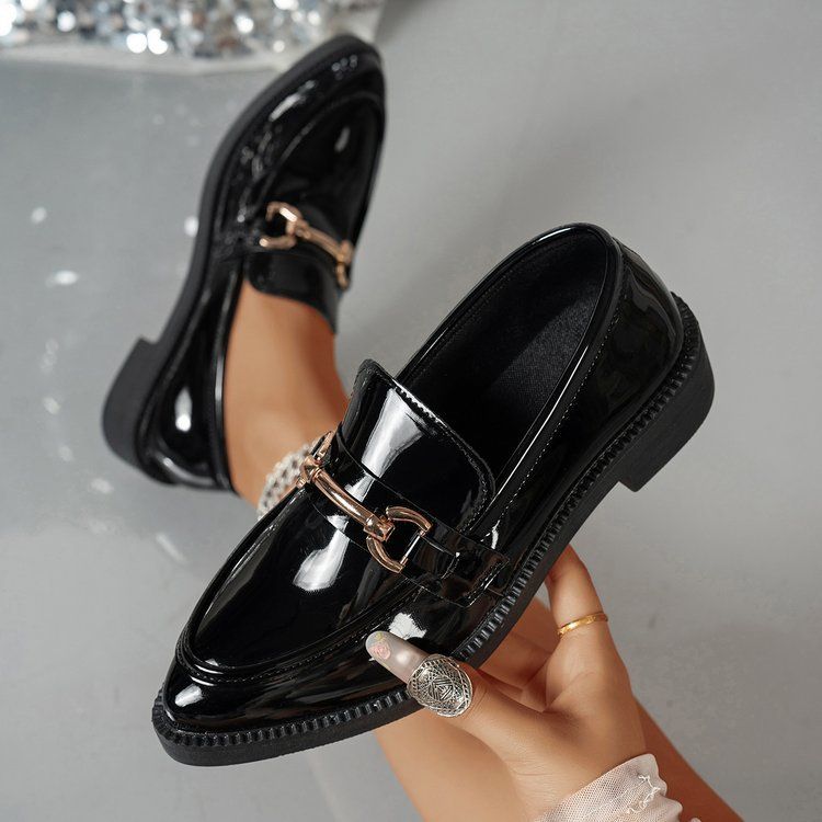 Women's British Style Loafers 2025 Korean Retro Chunky Heel Slip-On Leather Shoes Classic Penny Loafers