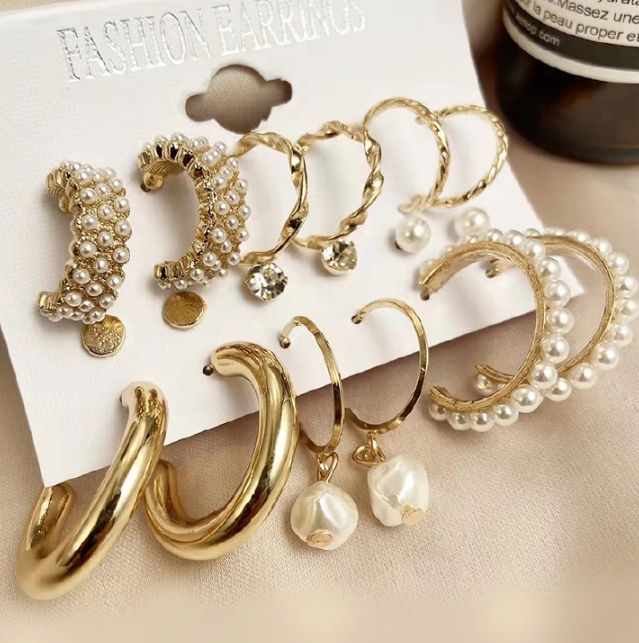 9 Pcs/Set Women's Earrings Rhinestone Pearl Exaggerated Gold Creative Personality Relief Earrings Women's Fashion Accessories Jewellery