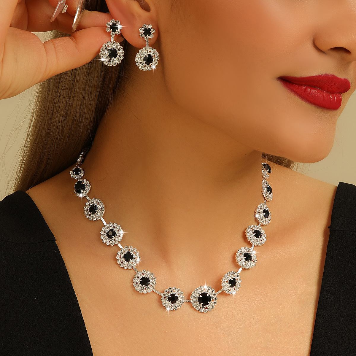 Luxury Round Cut Black Cubic Zirconia Necklace Earrings 2Pcs Set Prong Setting Sparkling Rhinestone Adjustable 36-51cm Chain Elegant Bridal Jewelry Stylish Ornaments For Wedding Birthday Banquet Party Evening Dresses Eco-friendly Polished Women Formal Dress Up Decor Holiday Gift Accessories
