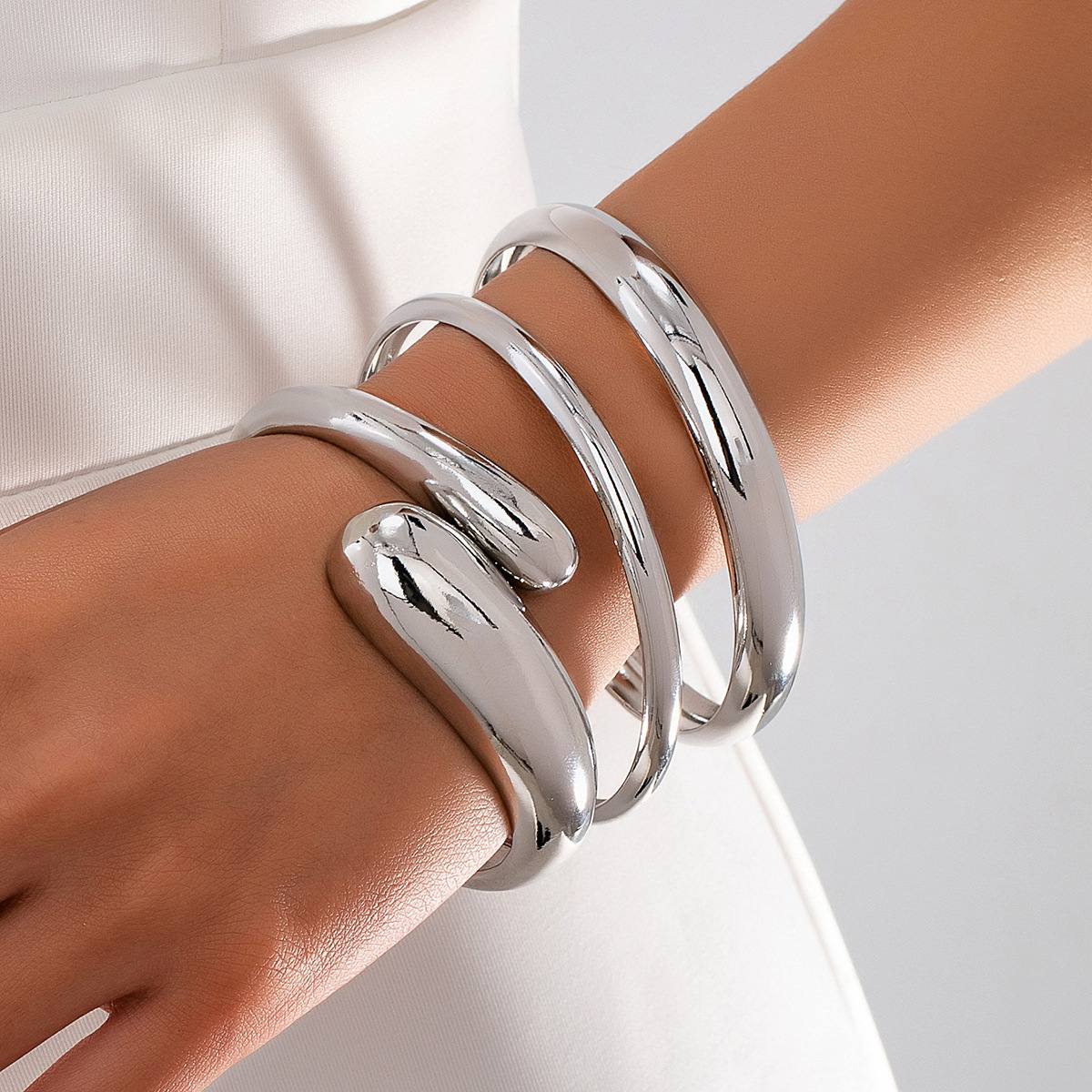 3Pcs Minimalist Silver Stackable Bangle Set for Women, Premium Glossy Geometric Wrist Jewelry, Irregular Twisted Spring Open Cuff & Thin Plain Solid Closed Bangles, Elegant Sleek Layering Bracelets for Daily Commute Dating Party Fashion Gift Accessory
