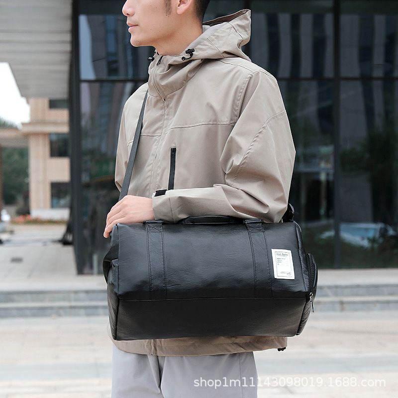 PU Leather Travel Bag Sports Fitness Bag Business Trip Luggage Bag Handheld Crossbody Bag with Independent Shoe Compartment Dry Wet Separation Design
