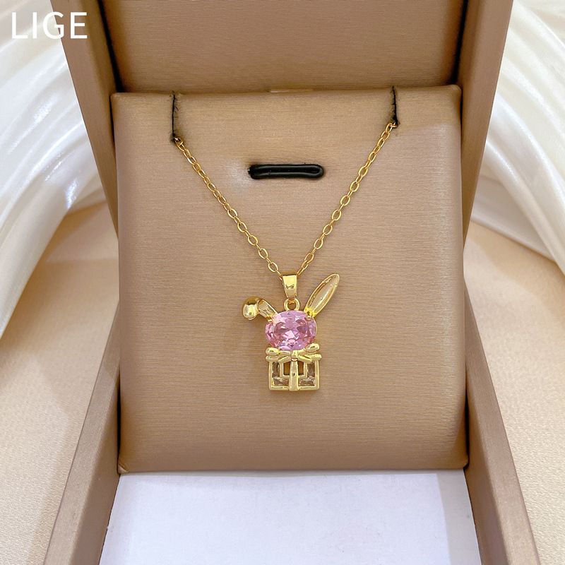 Cute Rabbit Gift Box Pendant Necklace for Women, Stainless Steel Adjustable Chain, Gold‑Plated Inlaid Pink Zircon Bow Charm Clavicle Chain, Light‑Luxury Sparkling Fashion Jewelry Gift for Daily Dating Party Banquet Wear