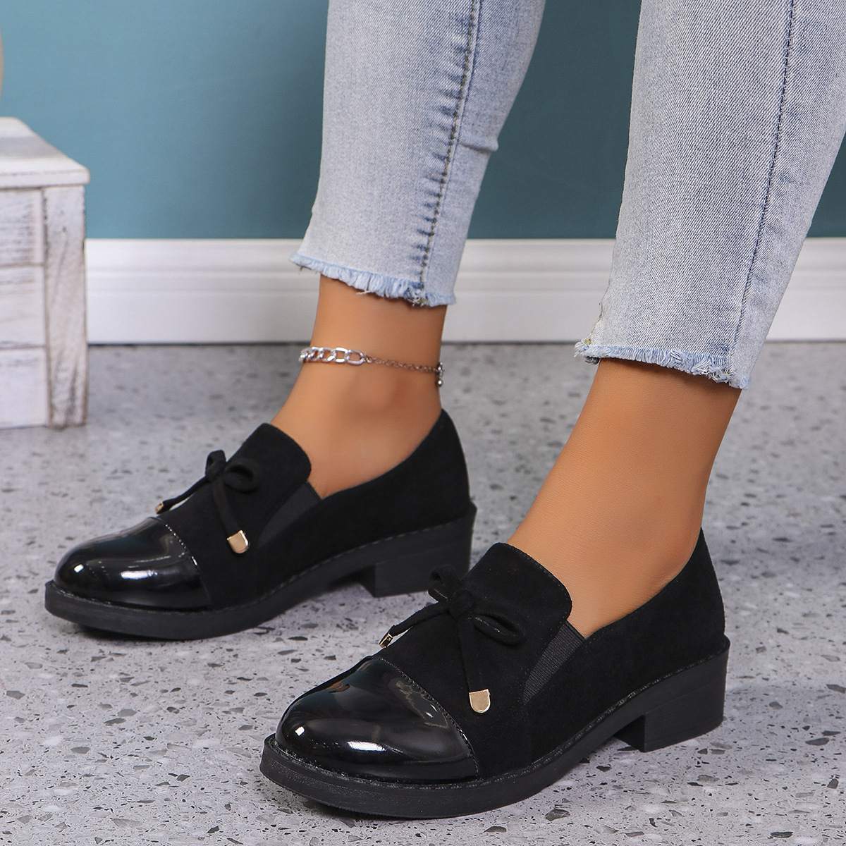 Women's Slip-On Loafers 2025 Autumn Chunky Heel Flats with Bow Detail Plus Size Casual Shoes Wide Width Penny Loafers